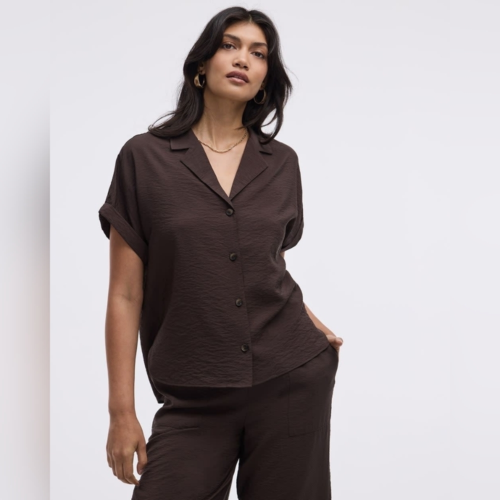 Women's Brown Notched Collar Button Down Top Size Small - Picture 2 of 12